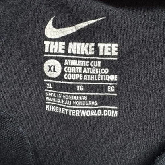 UNC  2017 National Champions Sweatshirt Nike Jordan Logo Men’s XL Basketball - Picture 4 of 4